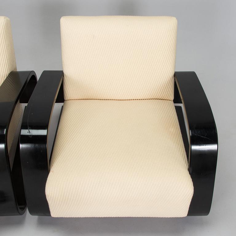 Alvar Aalto, fåtöljer ett par, "Tank chair" modell 400, Artek, 1970-tal.