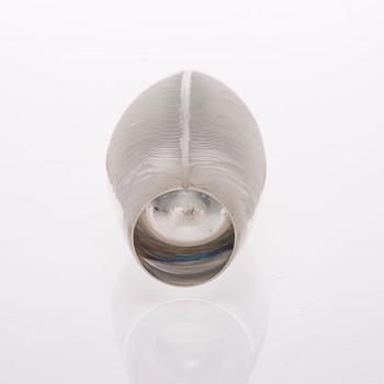 KONSTGLAS, 2 st, sign. Tapio Wirkkala 3122 respektive Iittala -55.