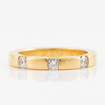 Ring, Engelbert, 18K gold with brilliant-cut diamonds.