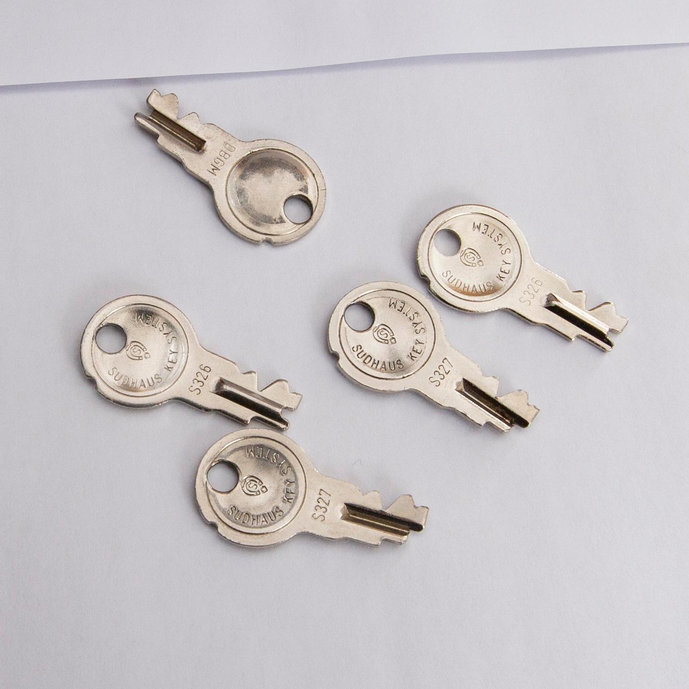 Bags, Rimowa, 3 pcs, aluminum, late 20th century.