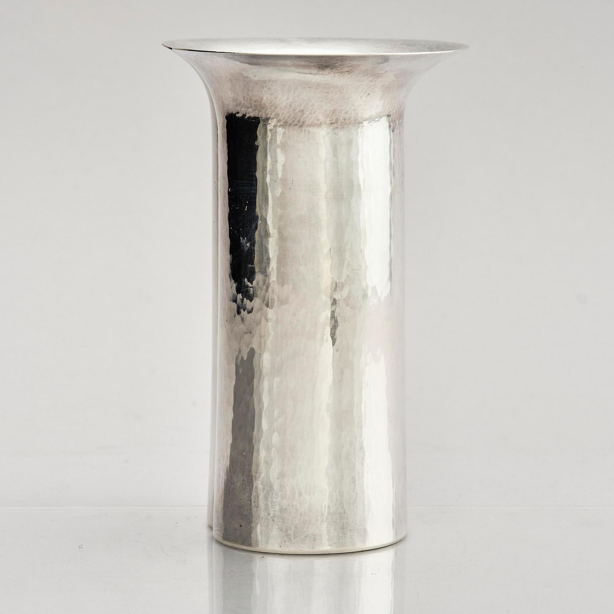 Sigurd Persson, vas, sterling silver, Stockholm 1977.