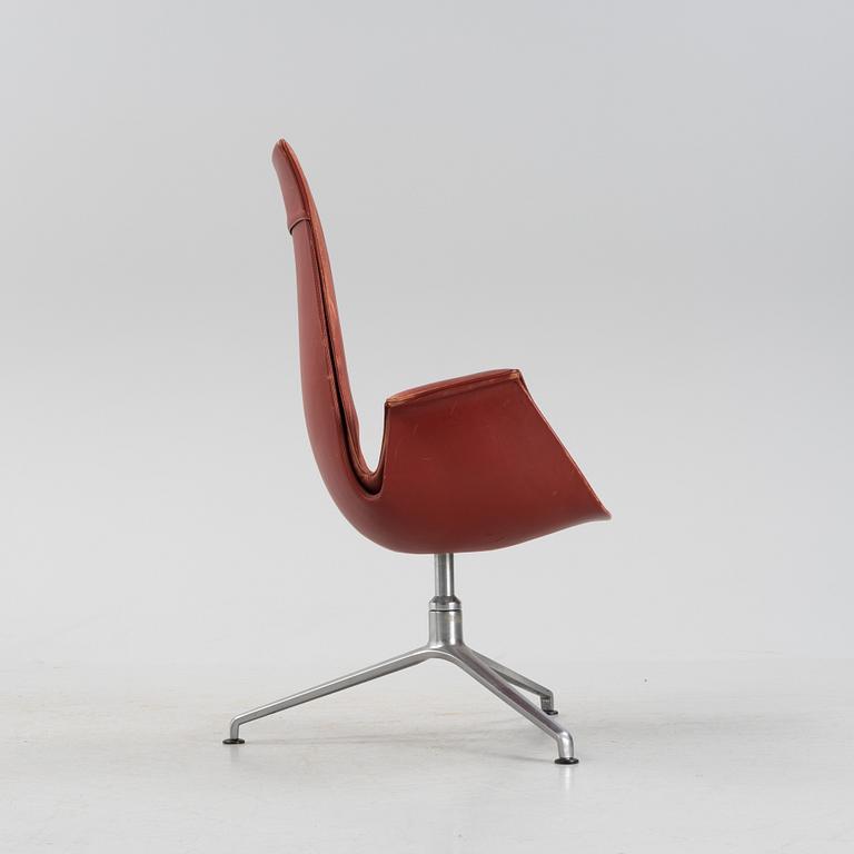 A model FK 6725 armchair by Fabricius & Kastholm for Kill International.