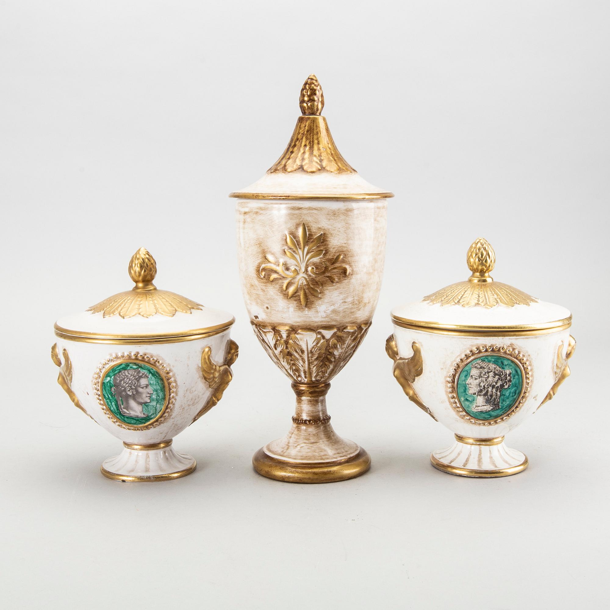 Lockurnor, porslin, ett par + en, Zaccagnini, Florens Italien, 1900-talets mitt.
