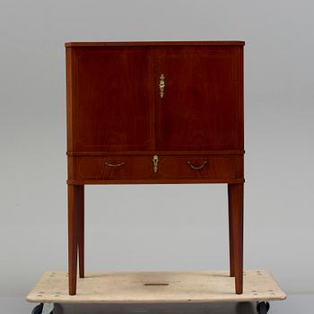 A drinks cabinet, 1960s.