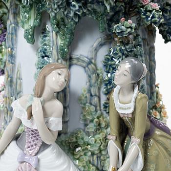 Lladró, "Ladies from Aranjuez vase", vas, Spanien.