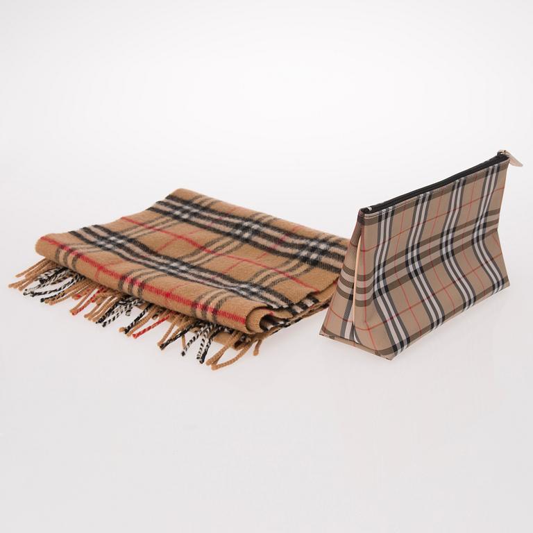 BURBERRY, HALSDUK SAMT NECESSÄR.