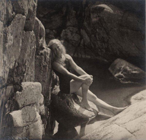 Henry B. Goodwin, "Efter en lång simtur vid hamnudden", 1922.