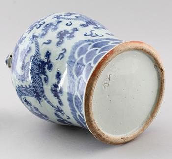 LOCKURNA, porslin, Kina, Qingdynastin, 1800-tal.