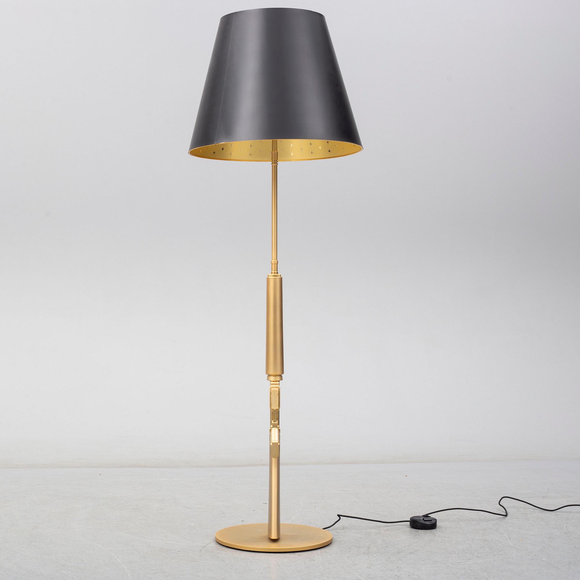 Rifle floor lamp cheap