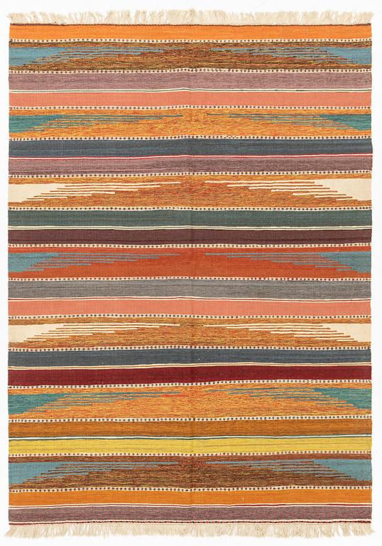 A Persian Kilim rug, c. 247 x 180 cm.