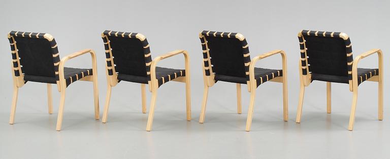 KARMSTOLAR, 4 st, modell 45, Alvar Aalto, Artek. Modellen formgiven 1947.
