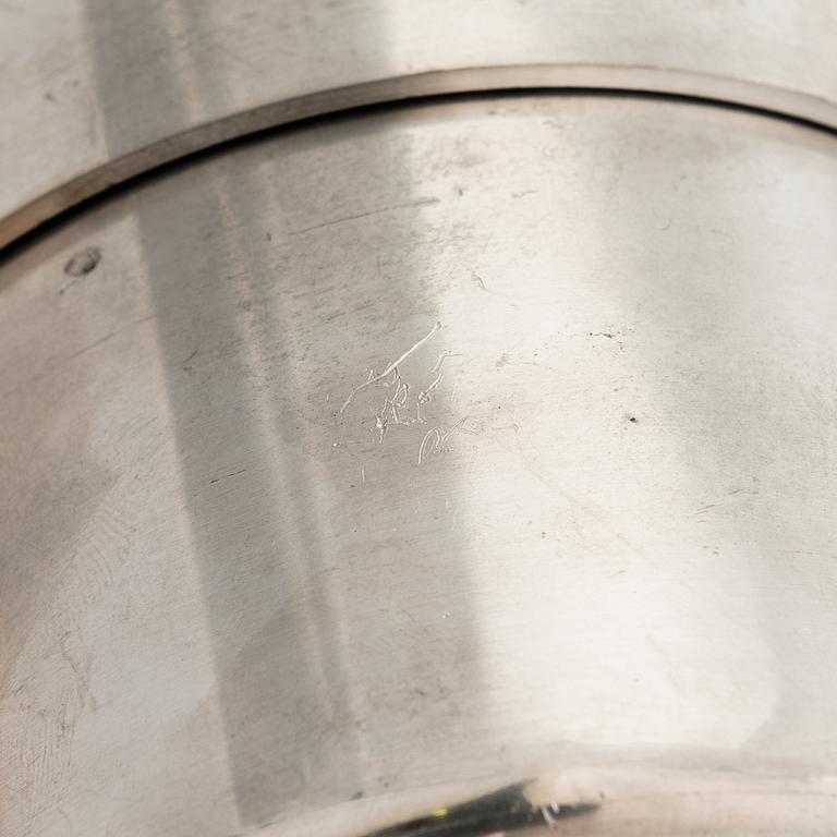 Bertel Gardberg, a lidded pewter jar, Hopeatehdas Oy, Helsinki.