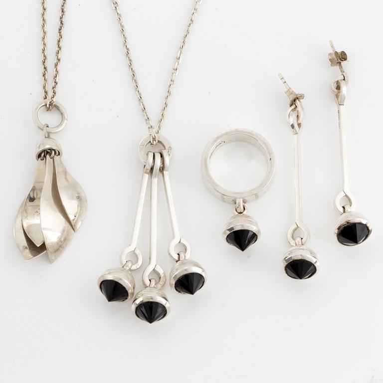 Efva Attling necklace, ring, necklace, earrings sterling silver.