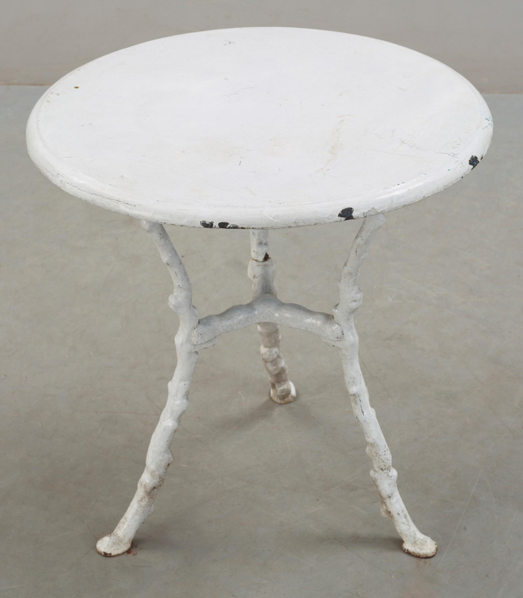 TRÄDGÅRDSBORD, gjutjärn, omkring år 1900.