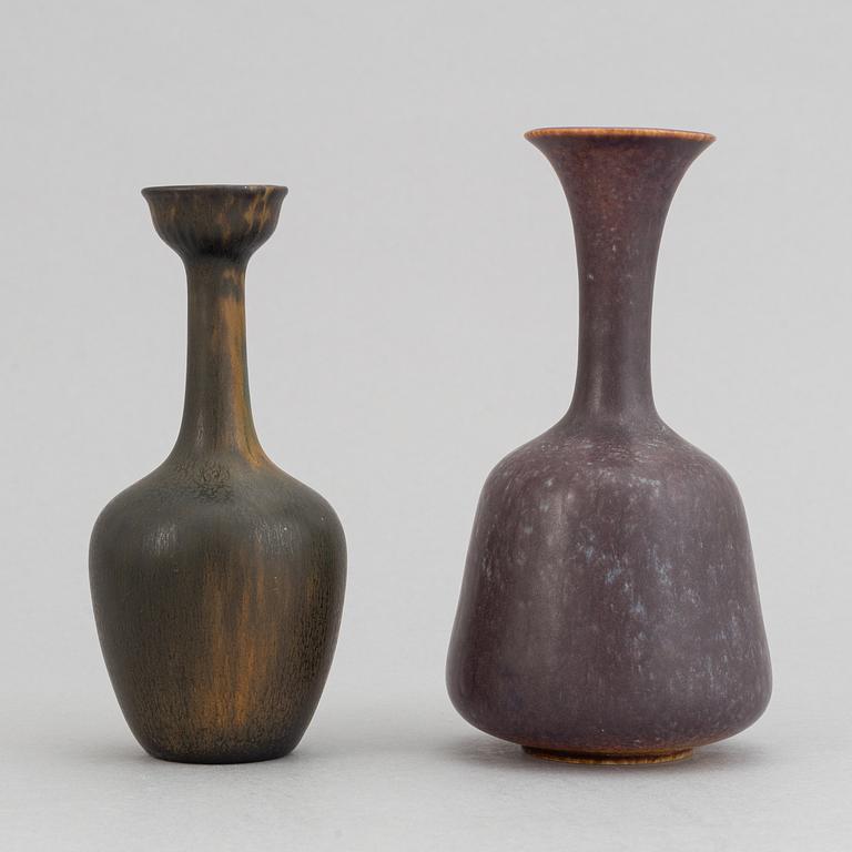 Gunnar Nylund, a set of five stoneware vases, a jug and a bowl, Rörstrand, 1950's/1960's.