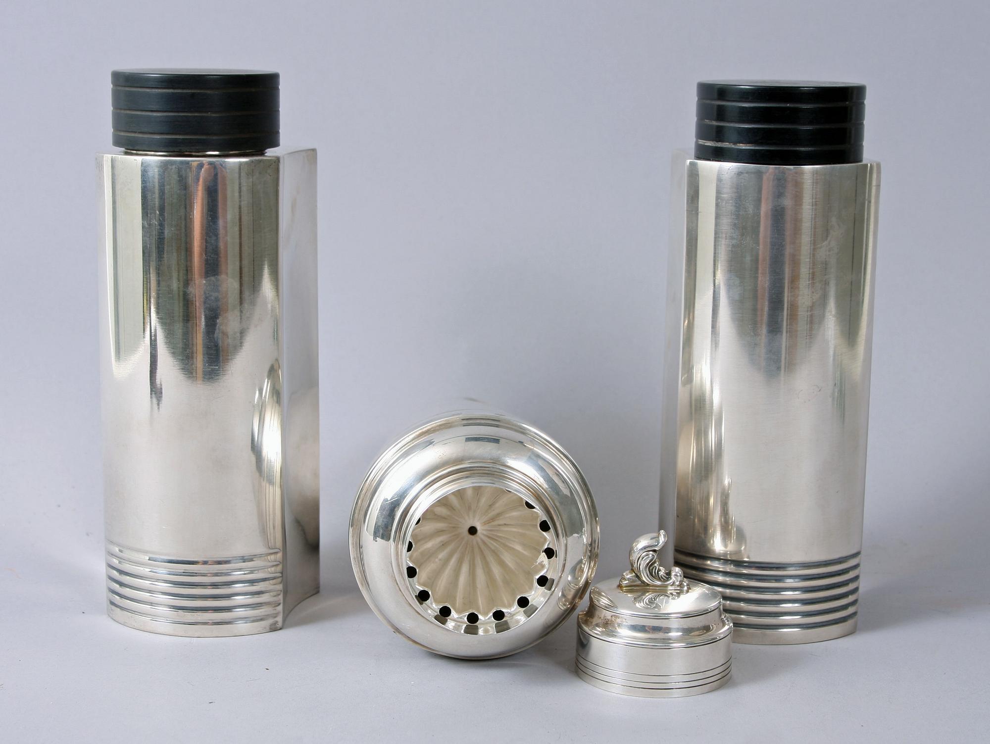 COCKTAILSHAKERS, ett par, nysilver, Folke Arström, GAB samt SHAKER, nysilver.