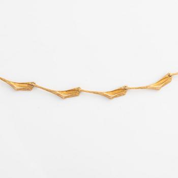 Björn Weckström, necklace, "Kukkakaste",  14K gold. Lapponia 1979.