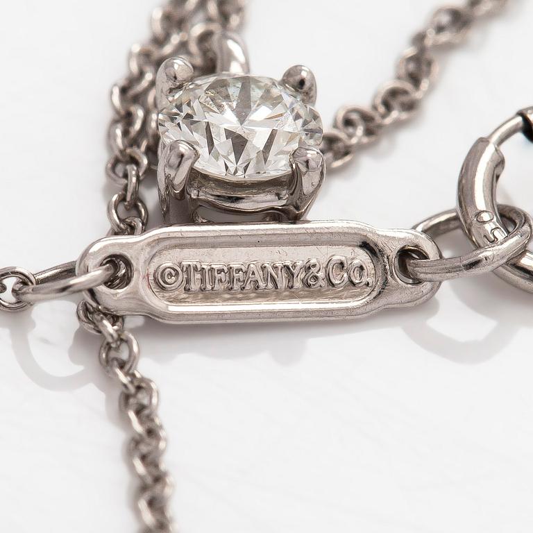 Tiffany & Co, kaulakoru, platinaa ja briljanttihiottu timantti.