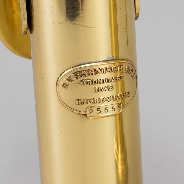 A pair of brass kerosene lamps, GV Harnisch Eftr, Copenhagen, 20th century.