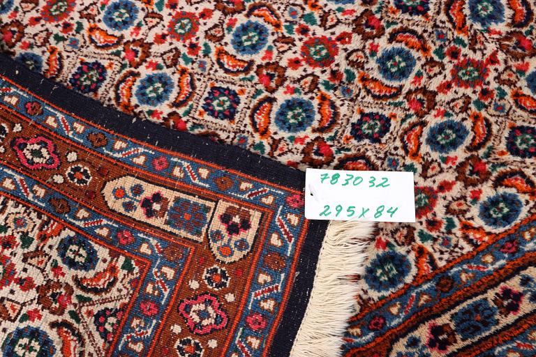 A runner carpet, Moud, x. 295 x 84 cm.