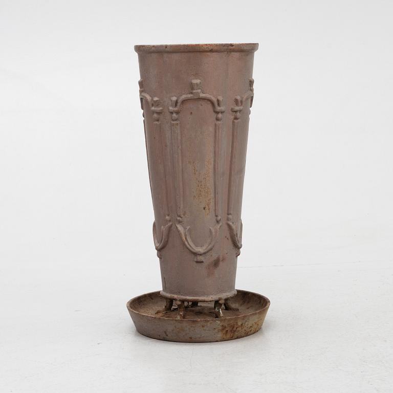 Edvin Ollers, a cast iron umbrella stand, Näfveqvarn, circa 1900.