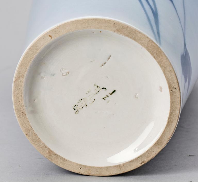 VAS, porslin, jugend, Nils Emil Lundström Rörstrand, 1900-talets början.