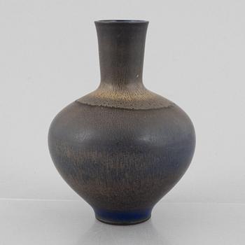 Berndt Friberg, a stoneware vase, Gustavsberg Studio 1944-47.