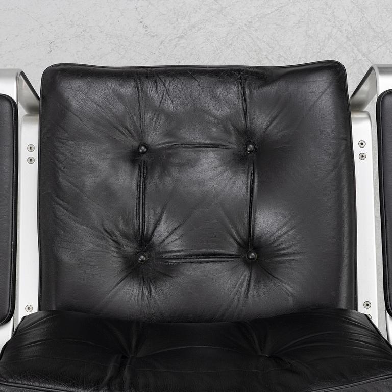 Karl Erik Ekselius, a pair of "Mondo" armchairs, JOC Möbel, late 20th century.