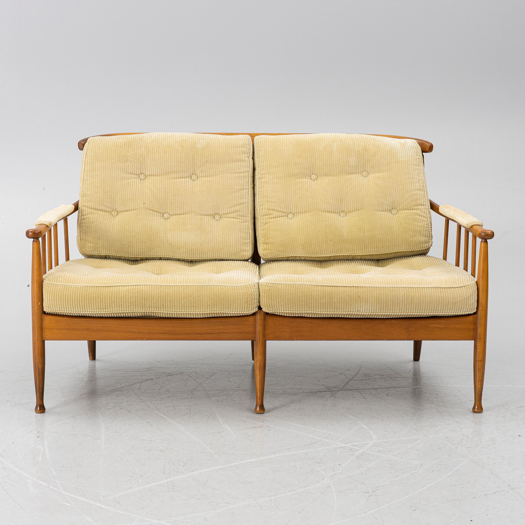 Kerstin Hörlin-Holmquist, Soffa, "Skrindan", OPE-Möbler, 1900-talets andra hälft.
