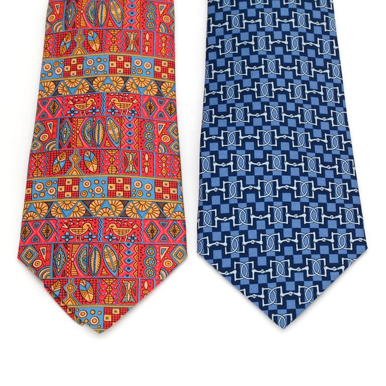 HERMÈS, two silk ties.