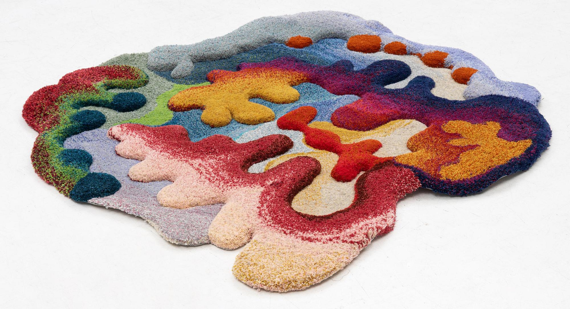 Camilla Iliefski, a carpet, "Chromatic Thoughts" hand-tufted and cut in relief , c 135 x 135 cm.