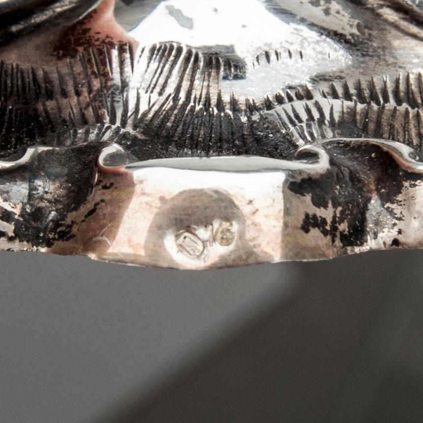 BRICKA, silver, finska importstämplar 1963. Vikt 323,8 g.