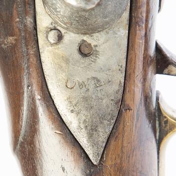 Flintlock rifle, British/Swedish, 18th century.