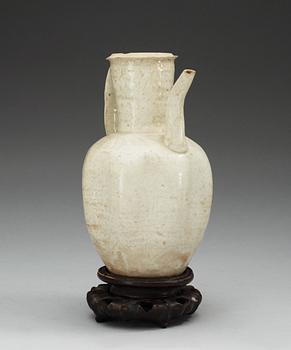A white glazed ewer, Song dynasty (960-1279).