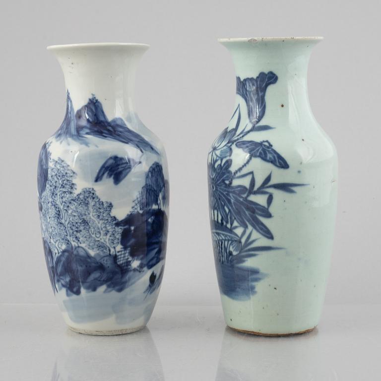 Two porcelain vases, China, late Qing dynasty.