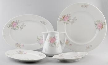 MATSERVIS, 63 + 9 delar, porslin, "Botticelli", Rosenthal, 1900-talets mitt.