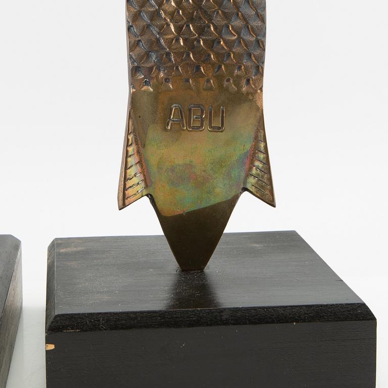 Decorative sculptures 1 pair "Spoon pull Abu".