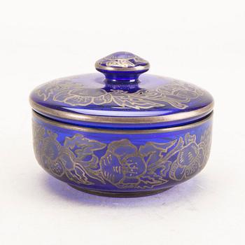 A signed Boda early 1900s glass box.