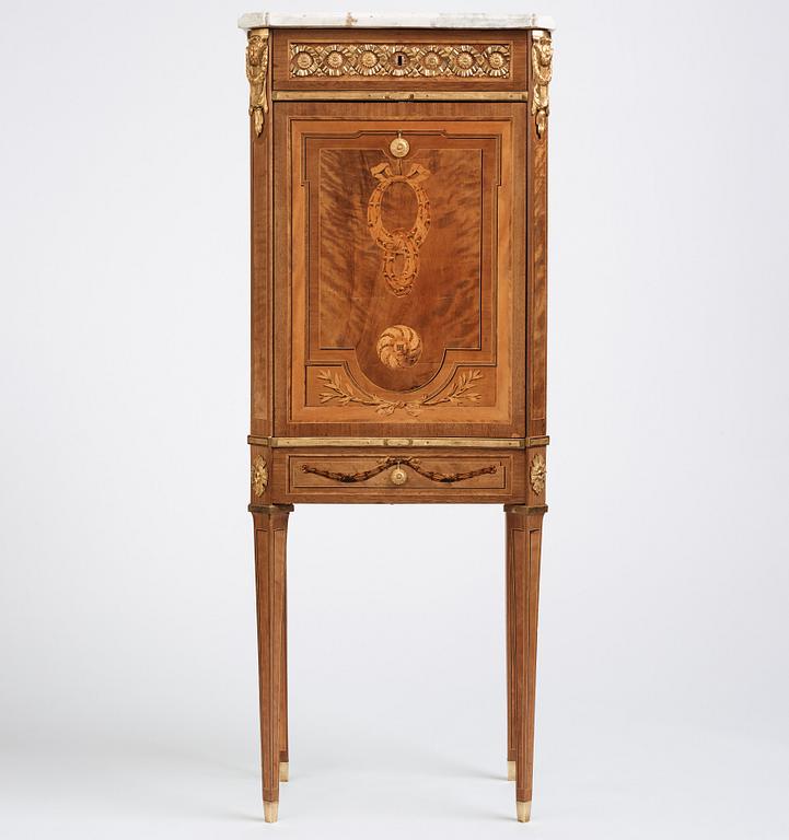A Gustavian secretaire by George Haupt.