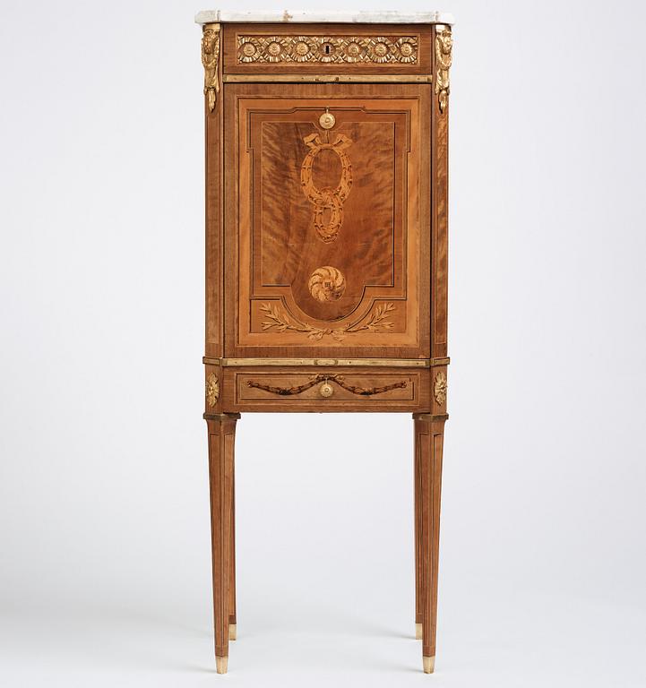 A Gustavian secretaire by George Haupt.