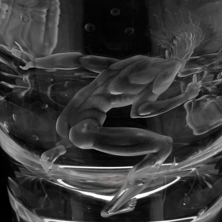 VAS/OBJEKT, glas, Vicke Lindstrand, Orrefors, osignerad.  Variant av modellen Hajdödaren.