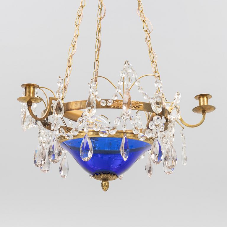 A late Gustavian style chandelier, 20th Century.