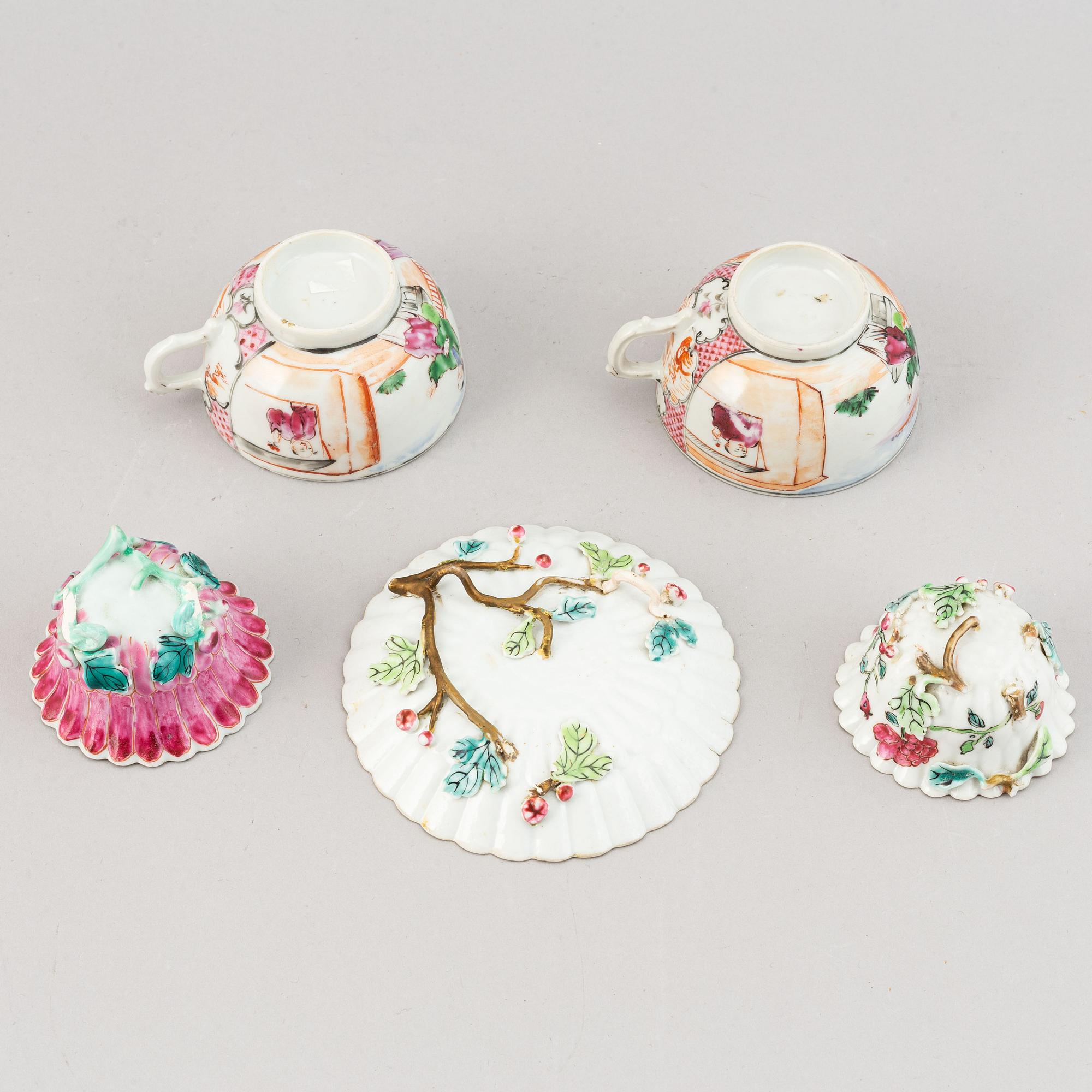 A group of famille rose porcelain, Qing dynasty, 18th Century. (pieces).