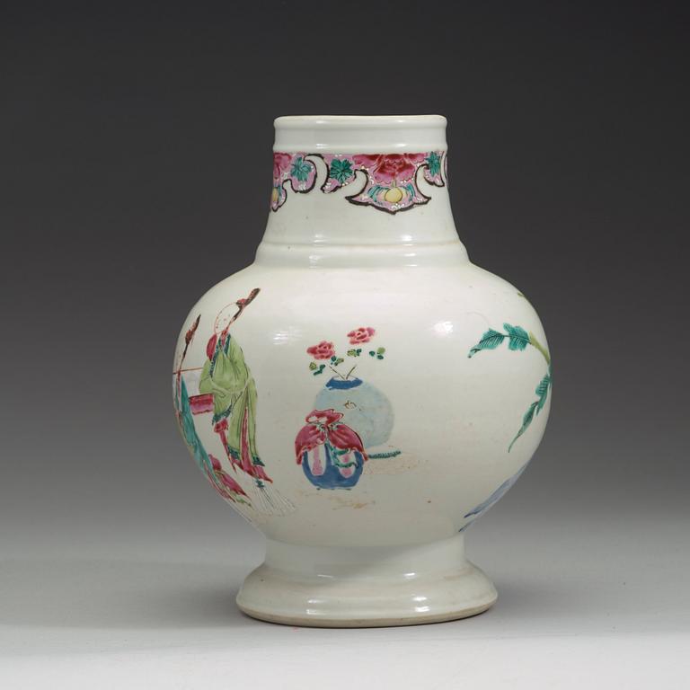 A famille rose porcelain vase, Qing dynasty, Yongzheng (1723-1795).