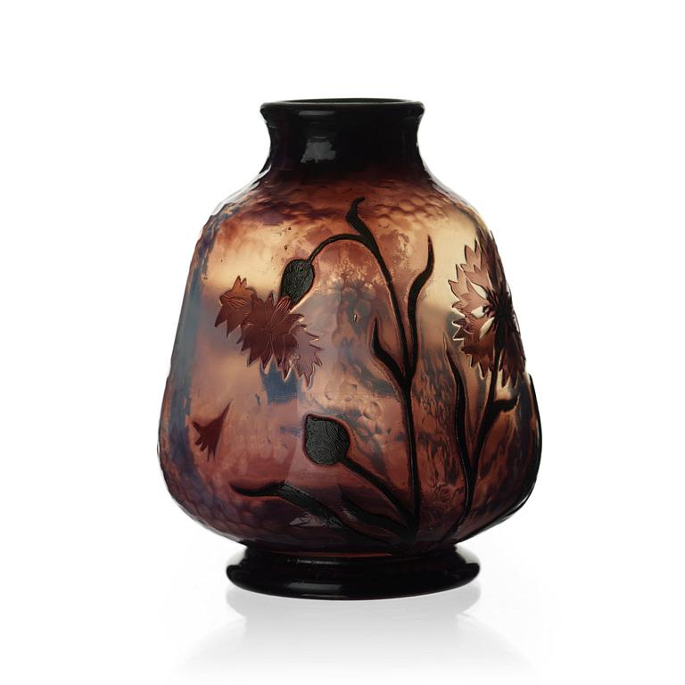 DAUM, an Art Nouveau 'Martelé' cameo glass vase, Nancy, France ca 1900.