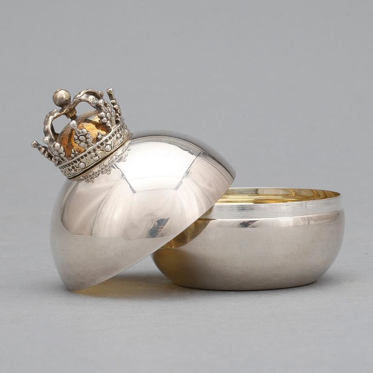 BONBONIERE med LOCK, silver, Löfman, MEMA, 1988. Vikt ca 60 gram.