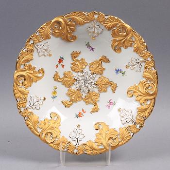 SKÅLFAT, porslin, rokokostil, Meissen, 1900-tal.