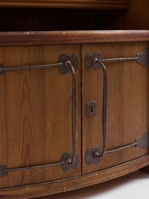 Carl Westman, a stained pine bookshelf, Sweden, ca 1910.