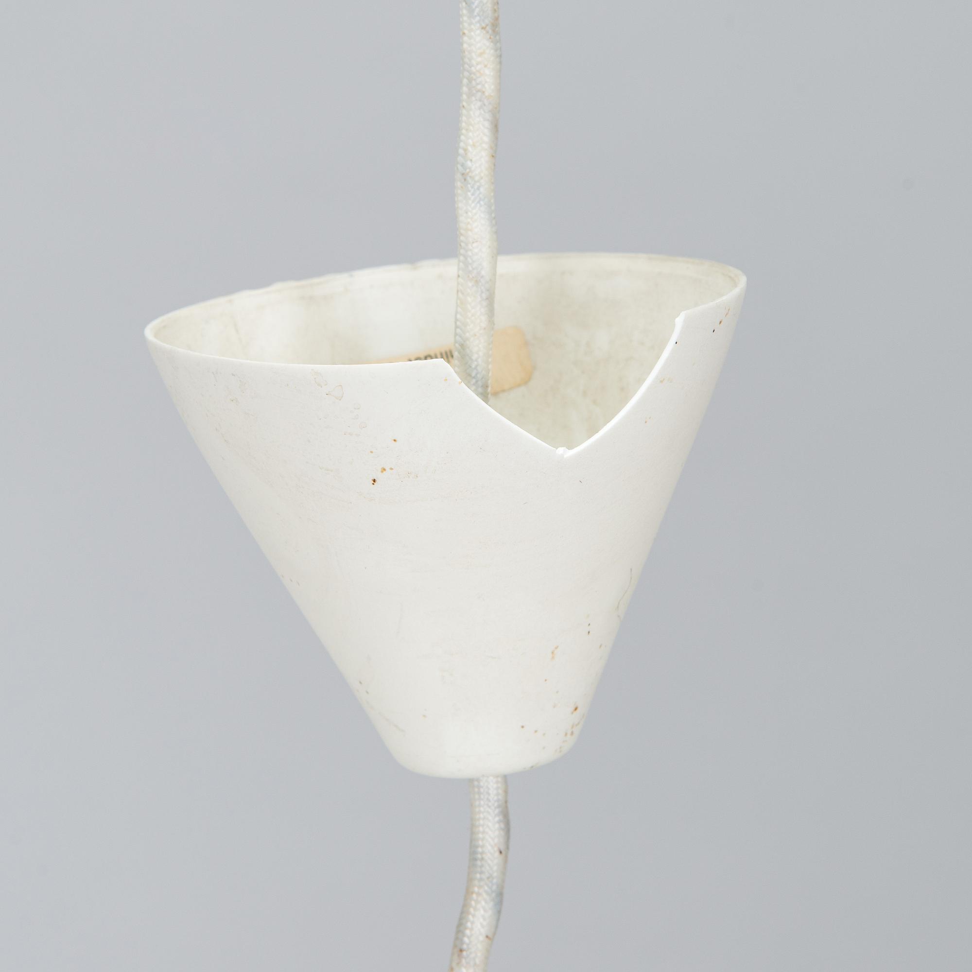 Claus Bonderup & Torsten Thorup, kattovalaisin, "Semipendel", Fog & Mørup, Tanska.