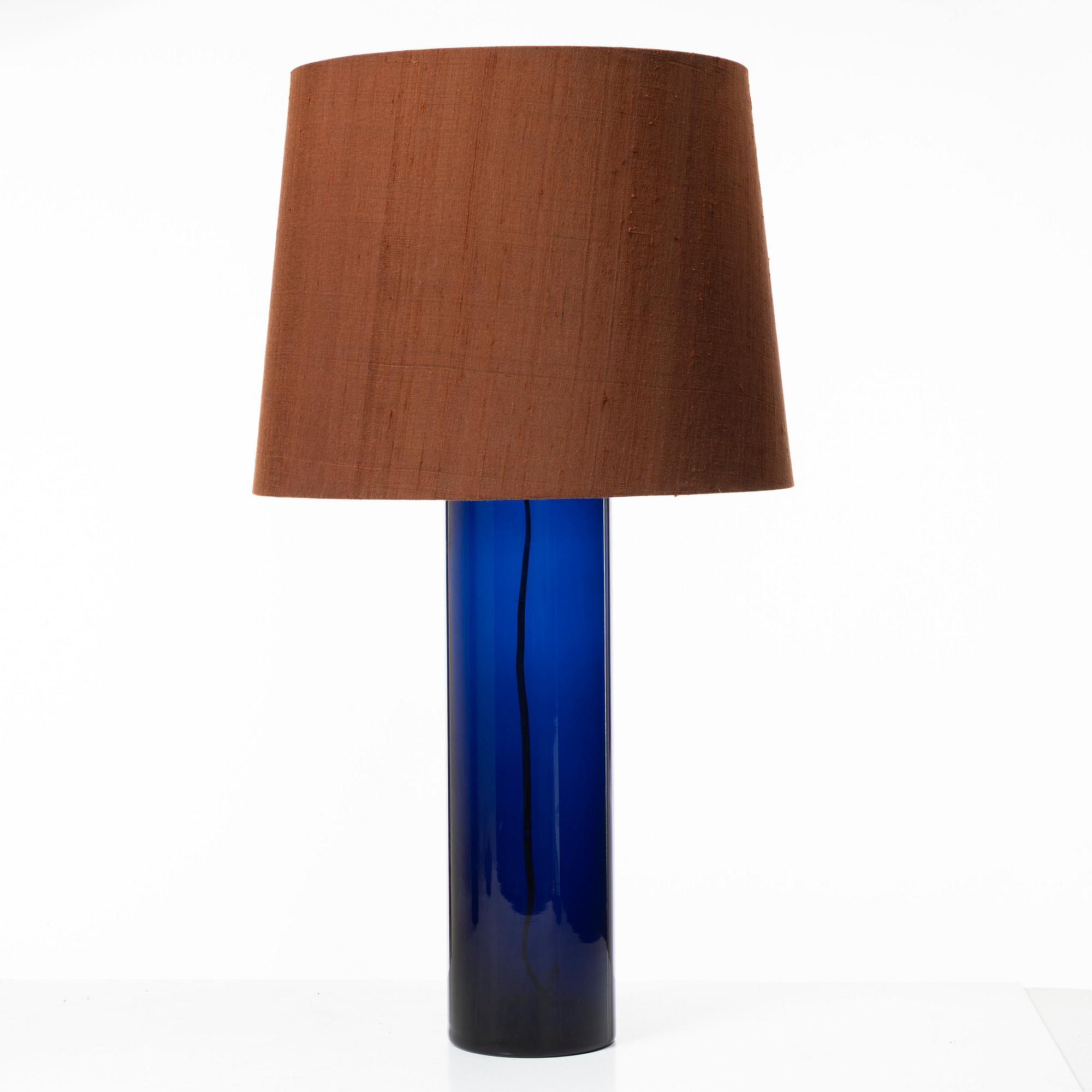 A pair of Luxus table lamps, Vittsjö.